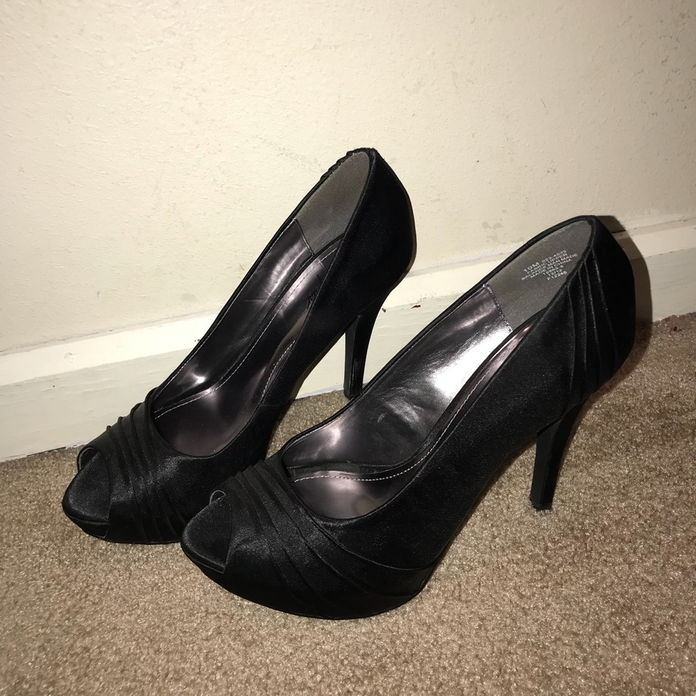 Jacqueline Ferrar Heels